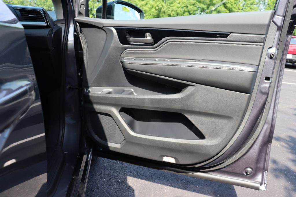 Thumbnail: 2026 Honda Odyssey - 21