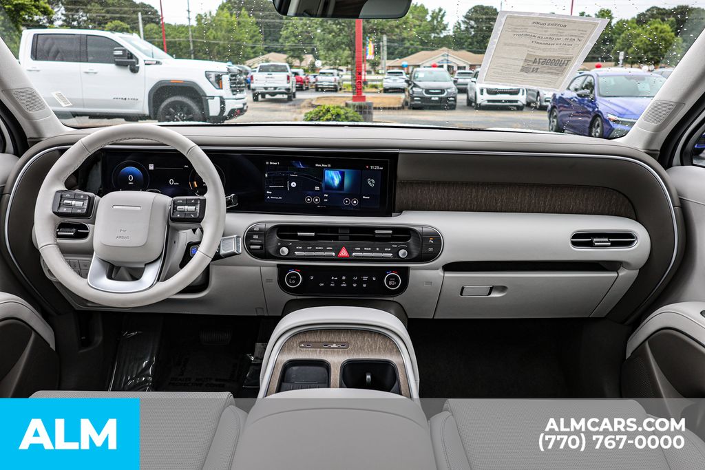 Used 2026 White Hyundai SEL image 32