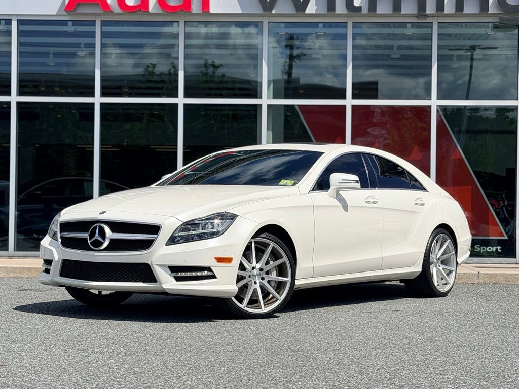 White 2014 Mercedes-Benz CLS Sedan All-Wheel Drive 7-Speed Automatic