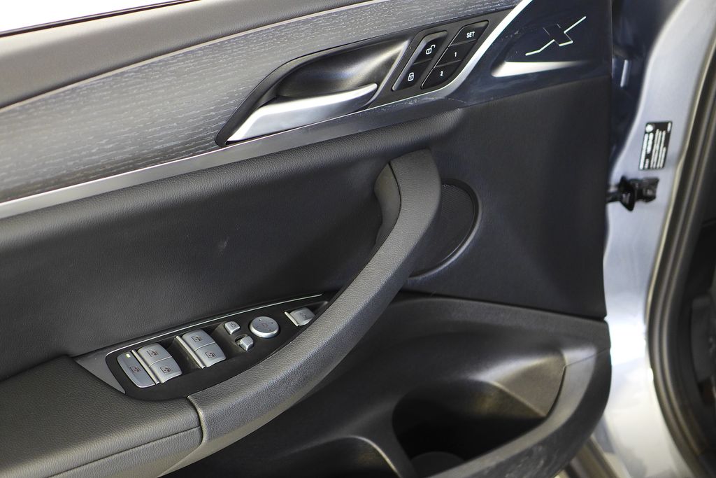 Thumbnail: 2023 BMW X3 - 12