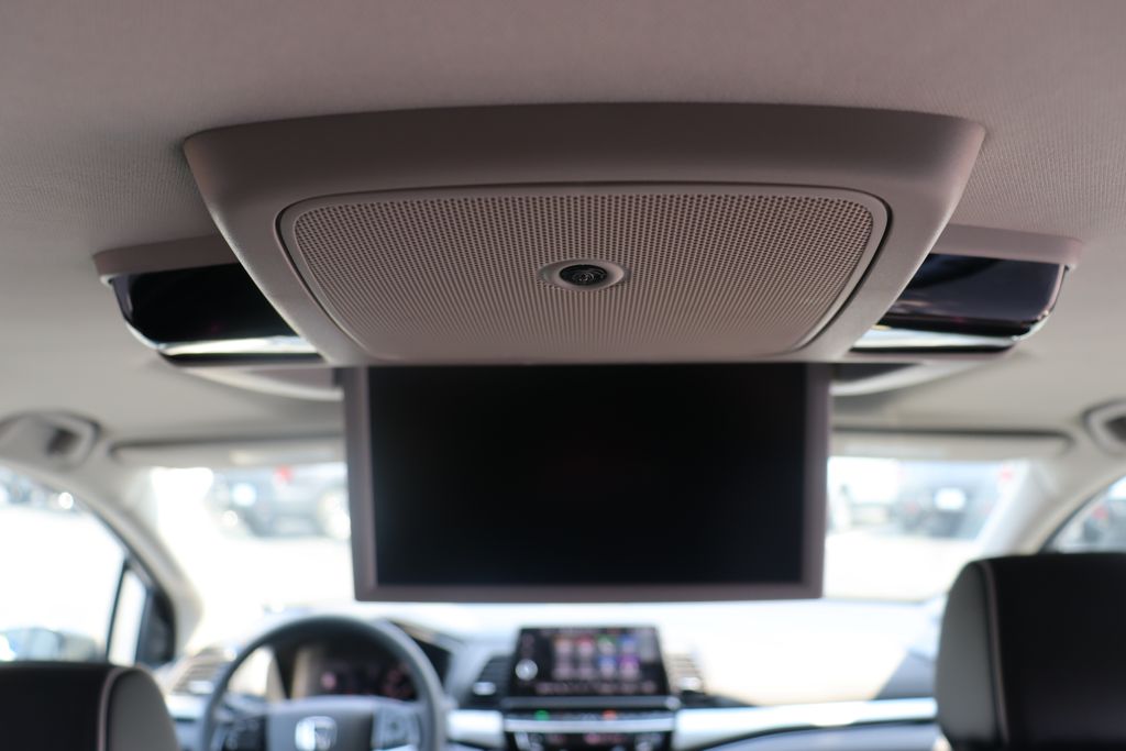 Thumbnail: 2026 Honda Odyssey - 17