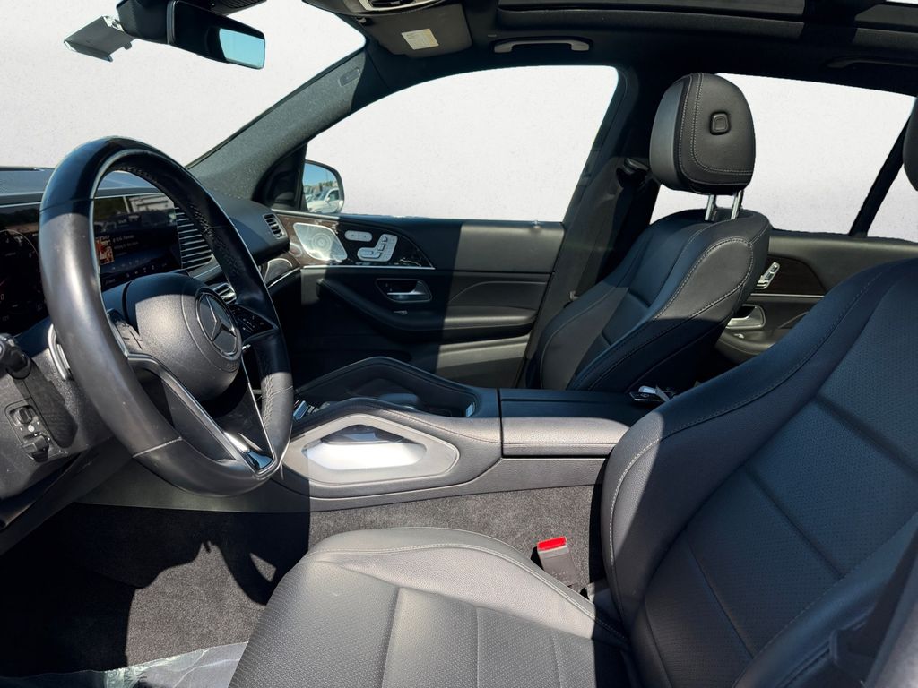 used 2024 Mercedes-Benz GLE car, priced at $46,467