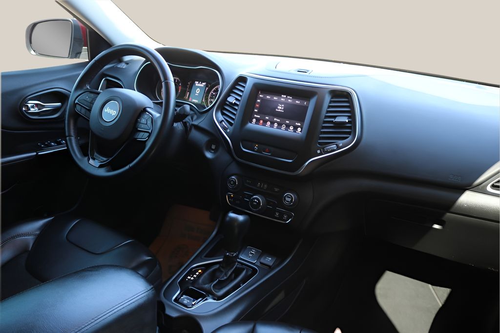 Used Car 2020 Jeep Cherokee  Altitude For Sale Under $20,000 In Austin, Texas
