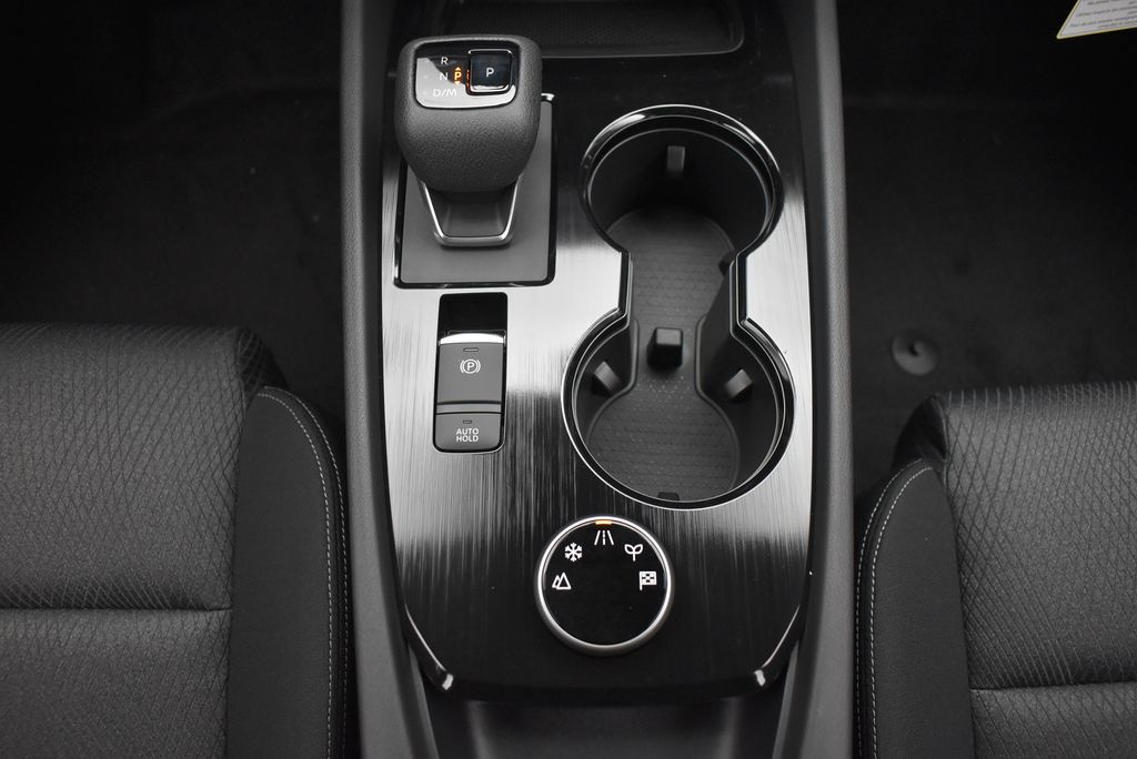 Thumbnail: 2026 Nissan Rogue - 27