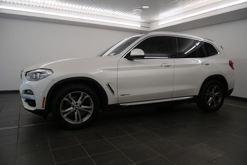 Used 2018 BMW X3 xDrive30i with VIN 5UXTR9C52JLC73604 for sale in Austin, TX