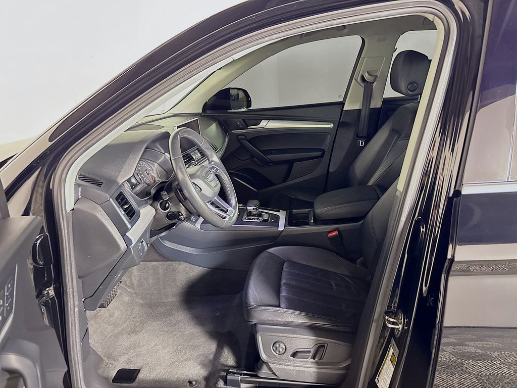 2019 Audi Q5 2.0T Premium Plus