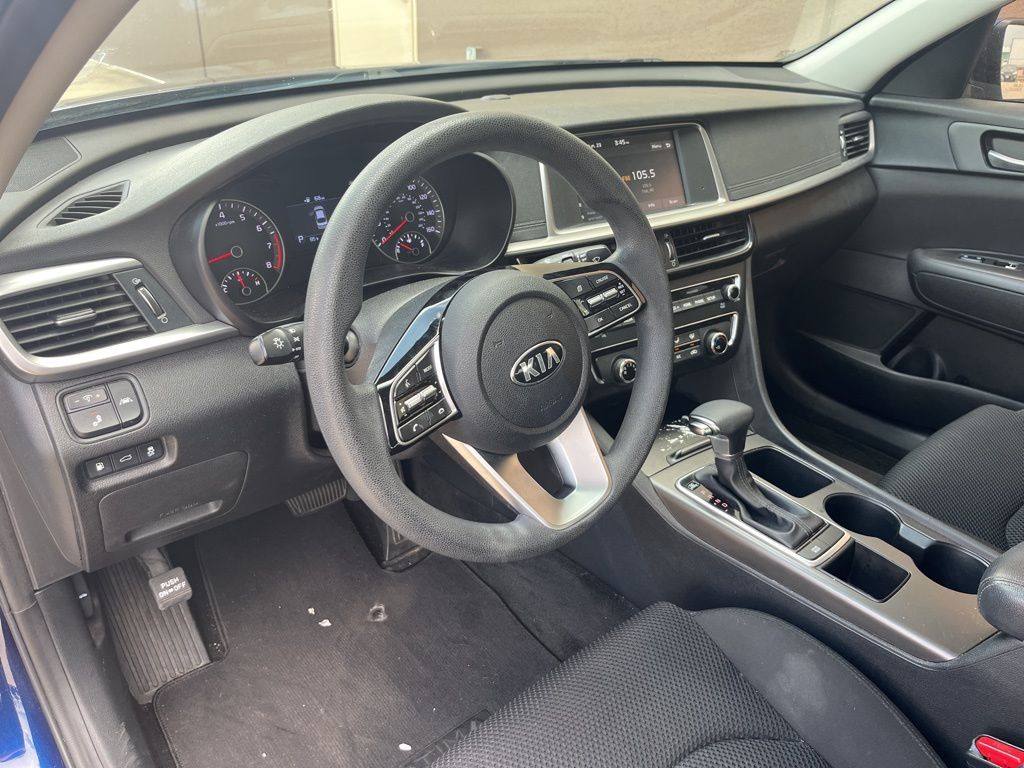 Thumbnail: 2020 Kia Optima - 27