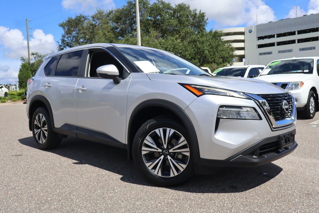 Brilliant Silver Metallic 2022 Nissan Rogue SUV / Crossover Front-Wheel Drive Continuously Variable Transmission