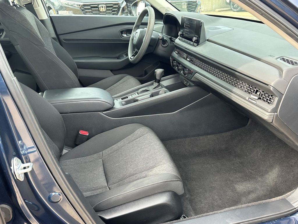 2024 Honda Accord EX - Photo 9