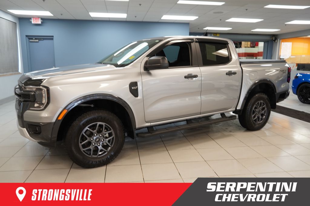 Silver Metallic 2024 Ford Ranger XLT SuperCrew 4WD Pickup Truck Four-Wheel Drive Automatic