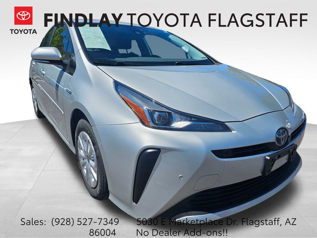  2021 Toyota Prius LE FWD   
