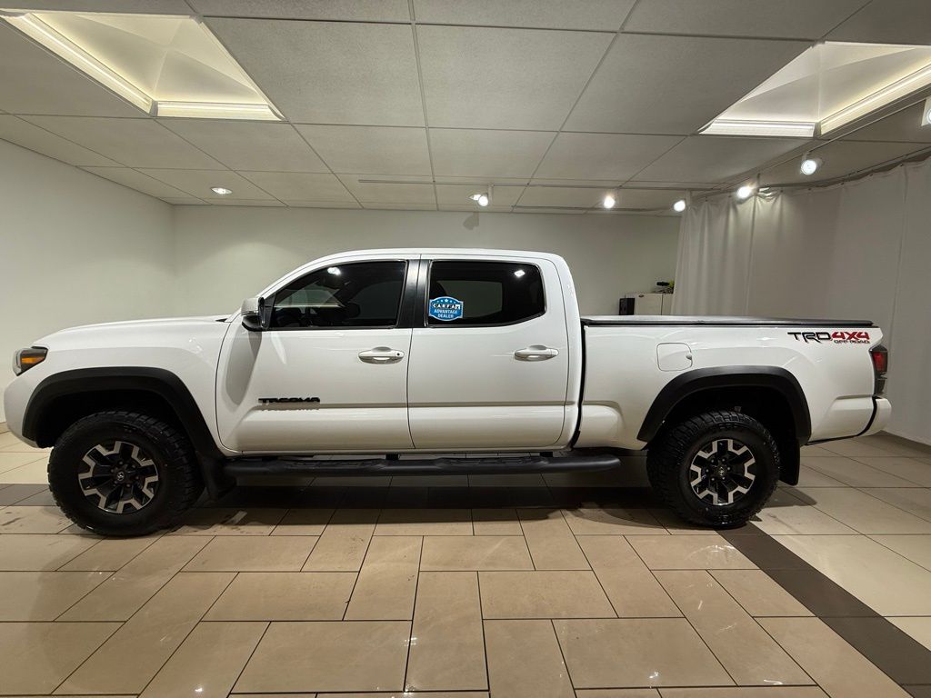 Thumbnail: 2020 Toyota Tacoma - 2