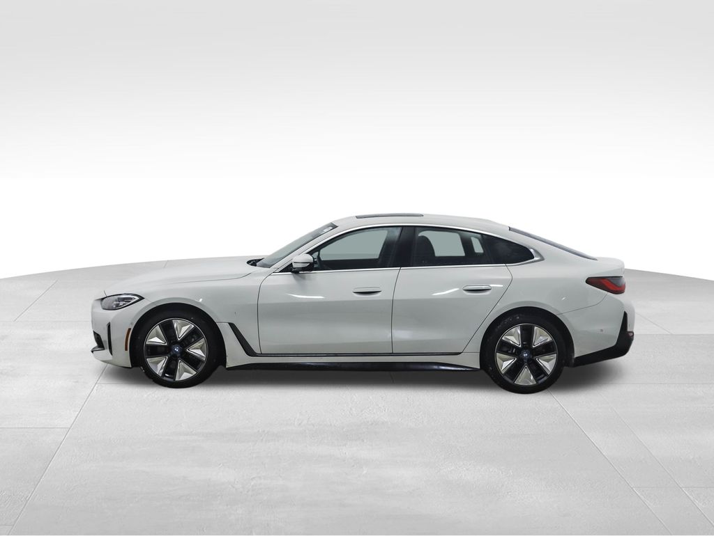 Thumbnail: 2024 BMW i4 - 2