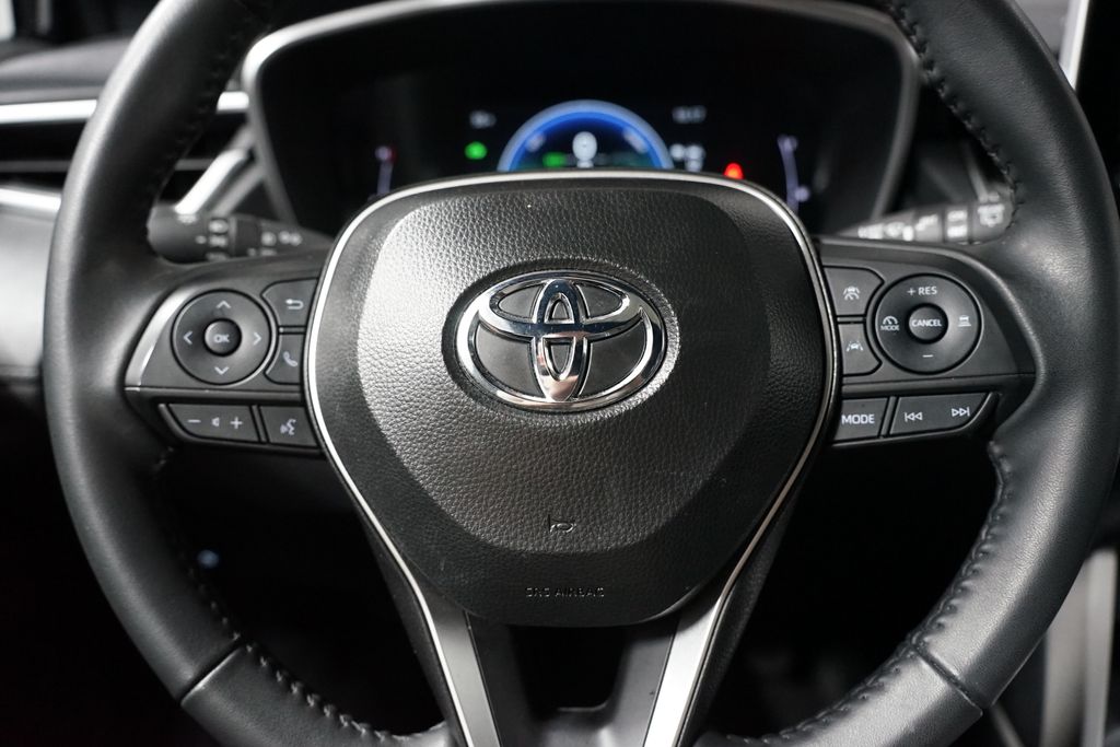 Thumbnail: 2025 Toyota Corolla Cross - 12