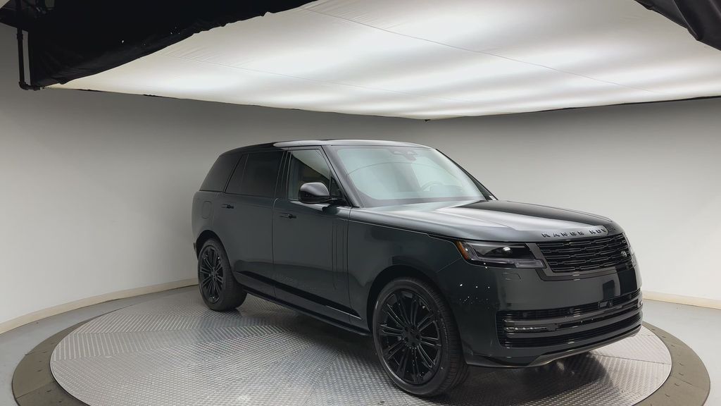 Thumbnail: 2026 Land Rover Range Rover - 8