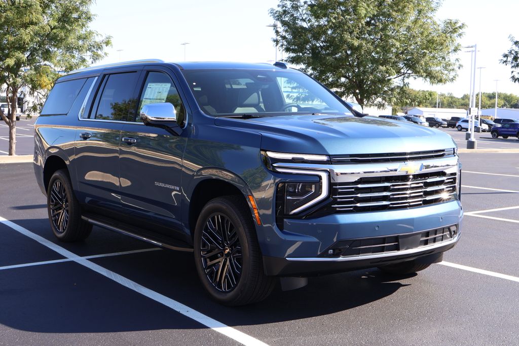 Thumbnail: 2025 Chevrolet Suburban - 10