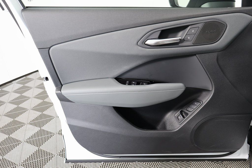 Thumbnail: 2026 Audi Q3 - 7