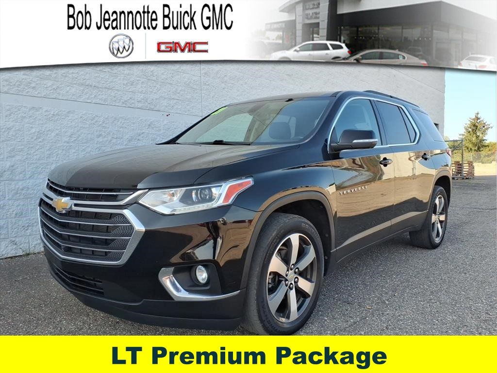 Mosaic Black Metallic 2021 Chevrolet Traverse LT Leather FWD SUV / Crossover Front-Wheel Drive 9-Speed Automatic