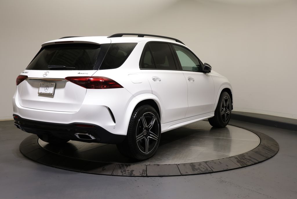 Thumbnail: 2026 Mercedes-Benz GLE - 7