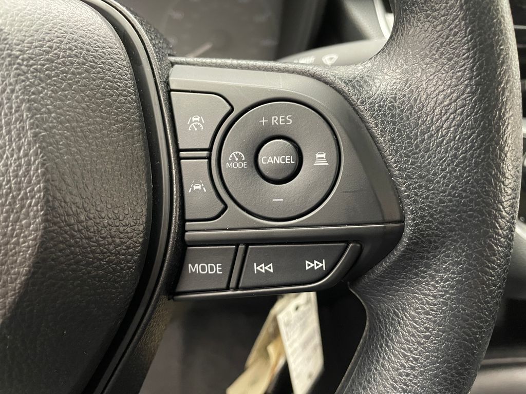 Thumbnail: 2025 Toyota Corolla - 22