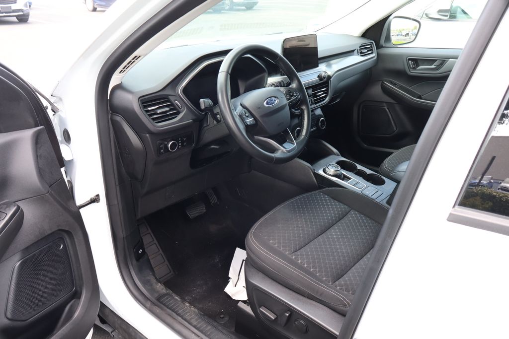 2023 Ford Escape Active 11