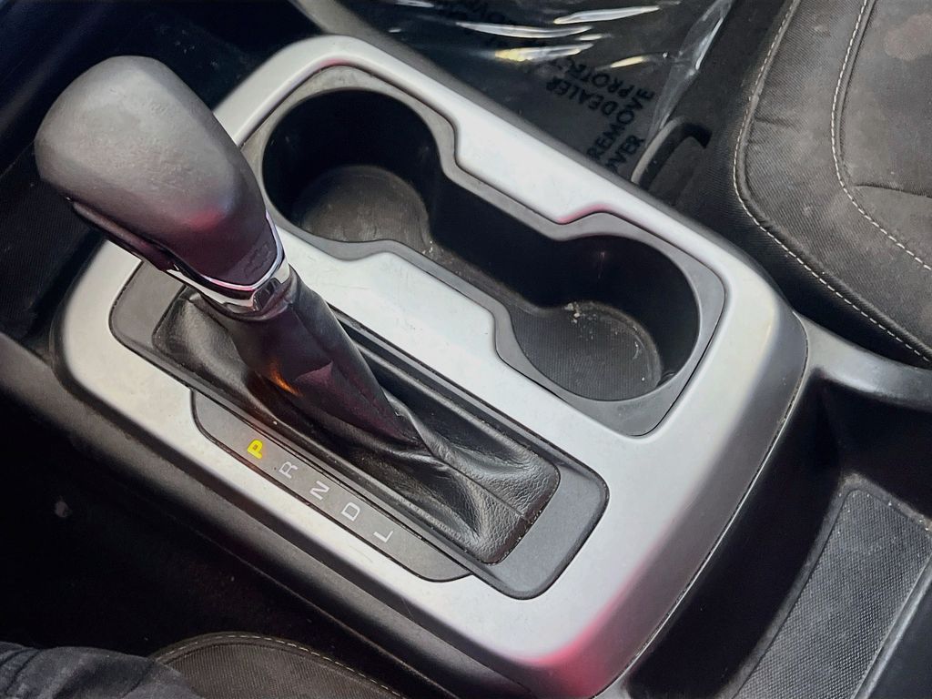 Used 2022 Gray Chevrolet LT image 16