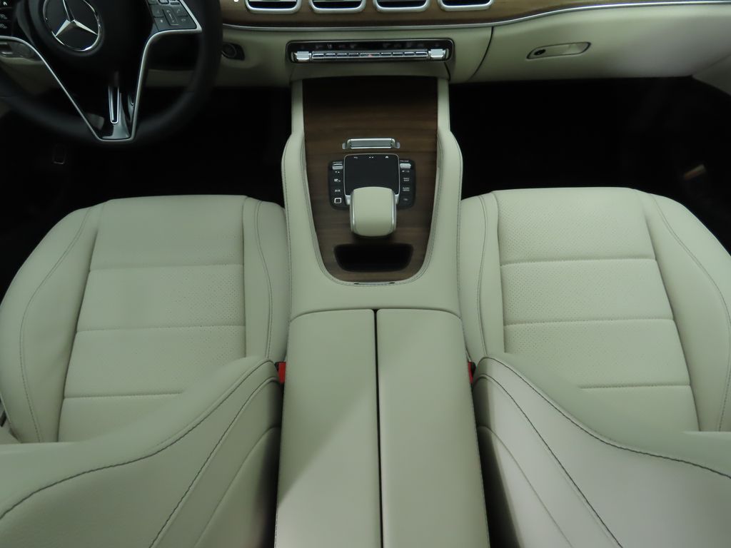 Thumbnail: 2026 Mercedes-Benz GLE - 17