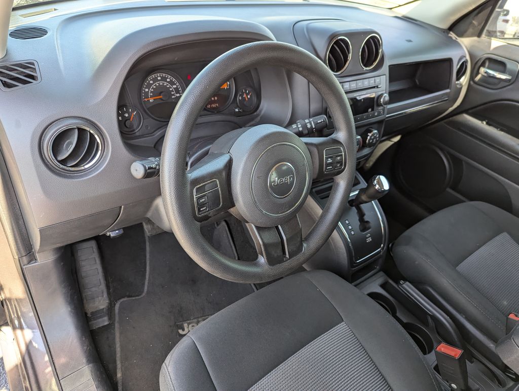 2015 Jeep Patriot Altitude 22