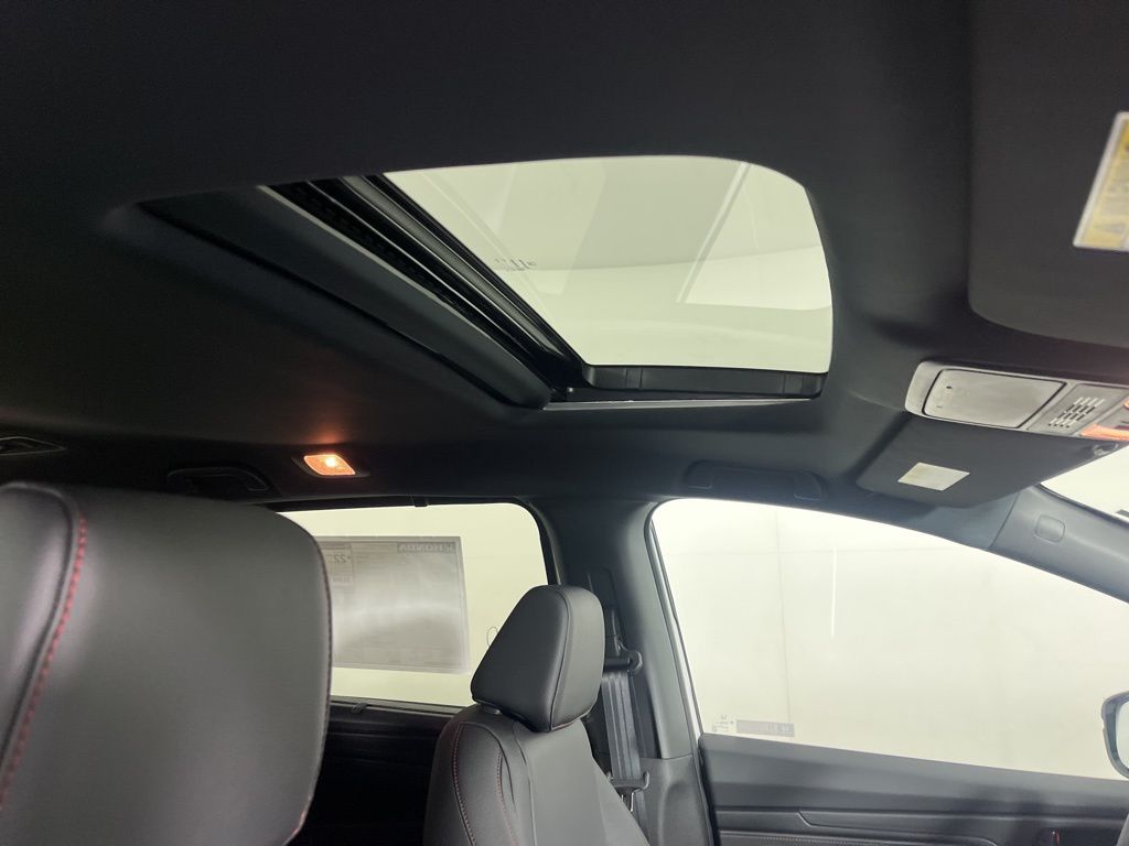 2025 Honda Odyssey Sport 10