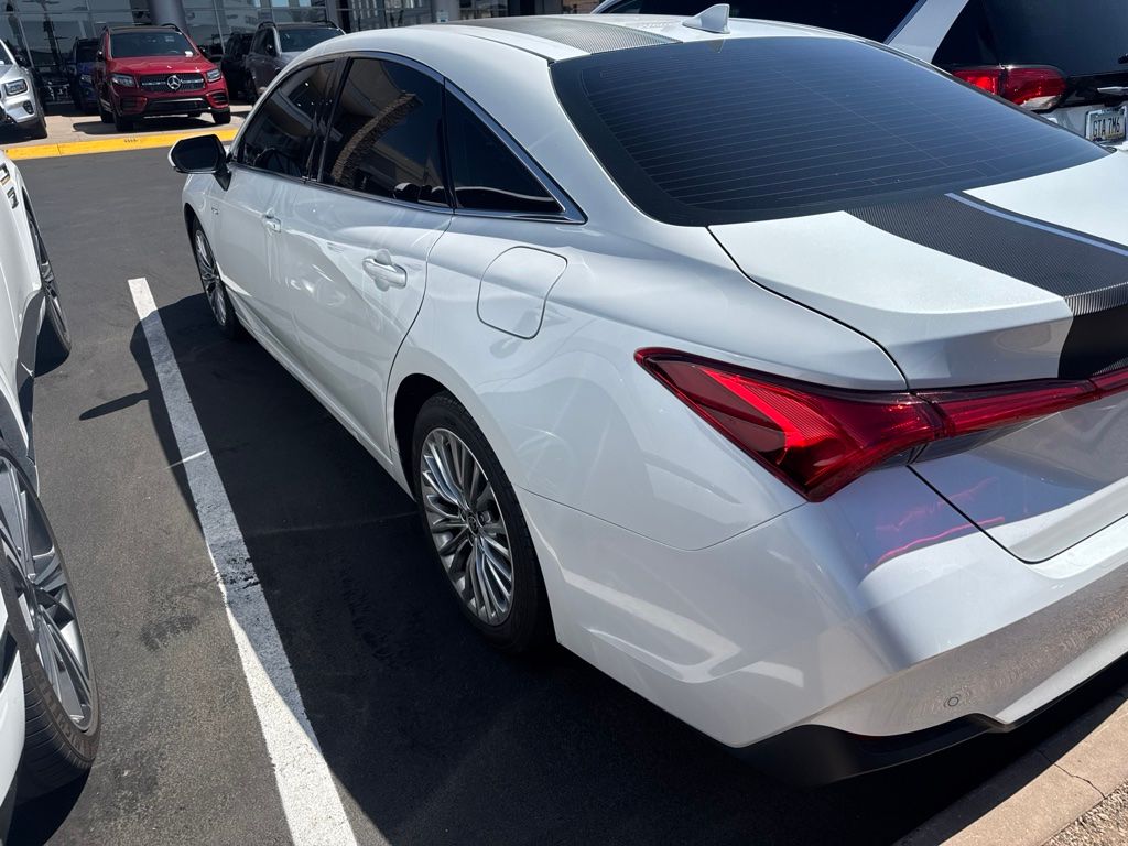 Thumbnail: 2021 Toyota Avalon - 4