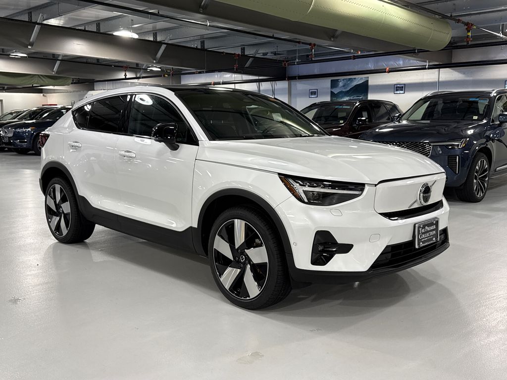 2023 Volvo C40 Recharge Twin Ultimate eAWD