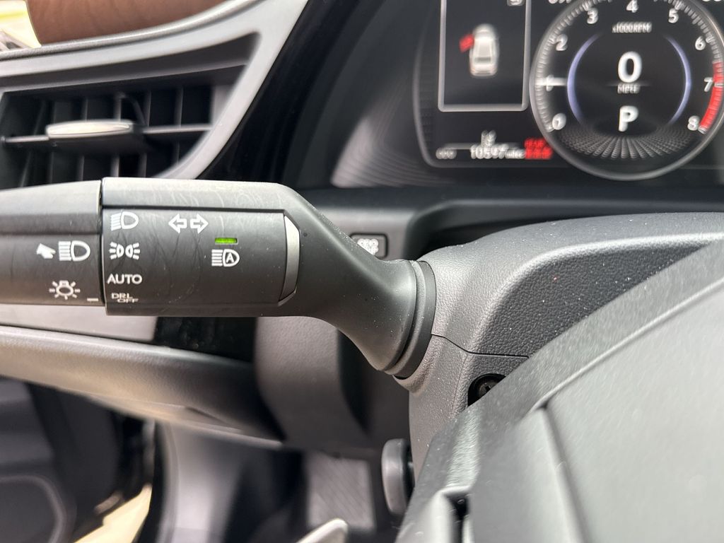 Thumbnail: 2025 Lexus ES - 28