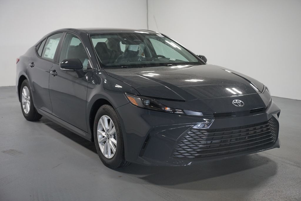Thumbnail: 2025 Toyota Camry - 3