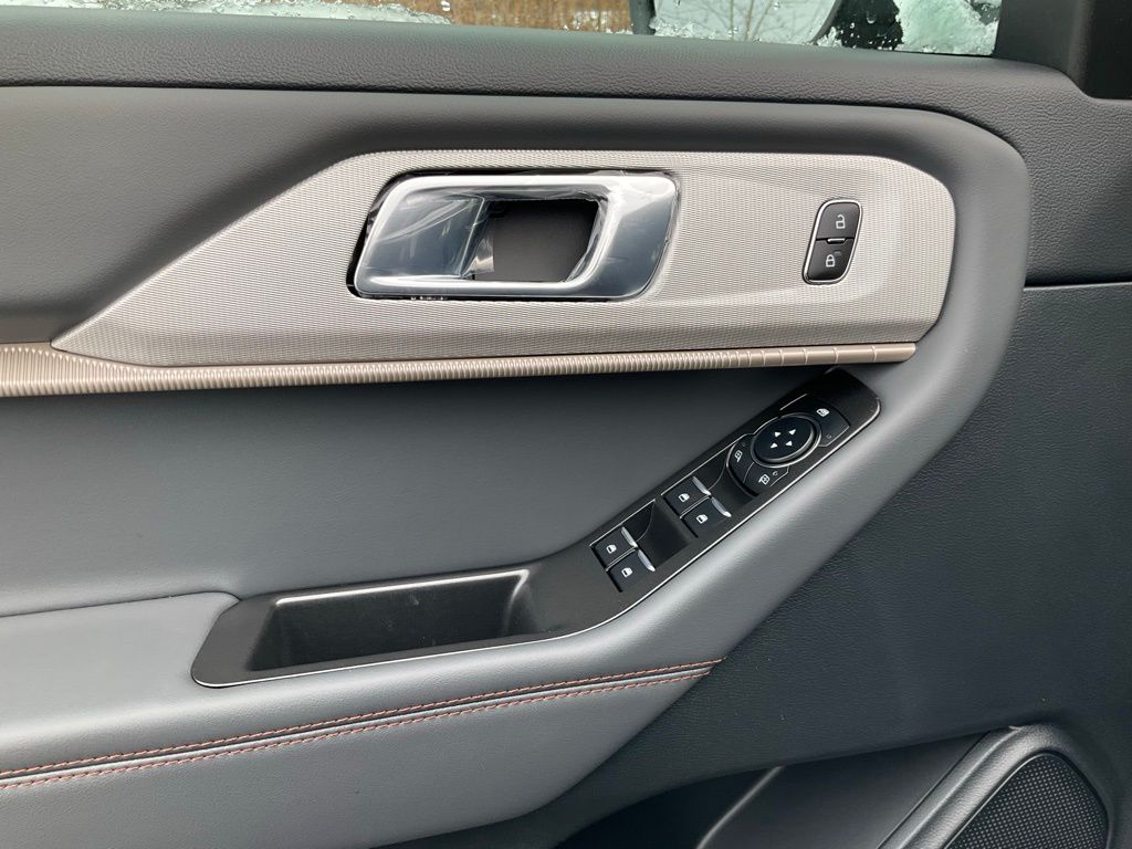 New 2026 Gray Ford Active image 18