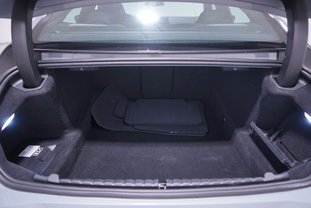 Thumbnail: 2023 BMW M8 - 24