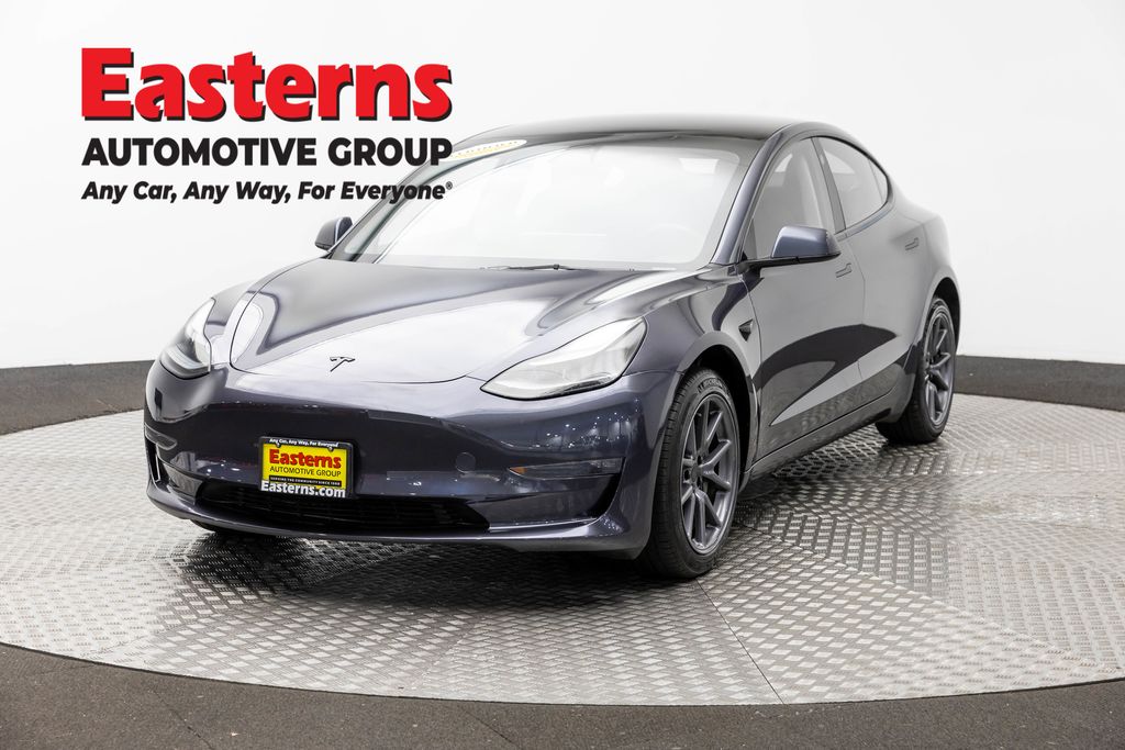 2023 Tesla Model 3 -'s photo