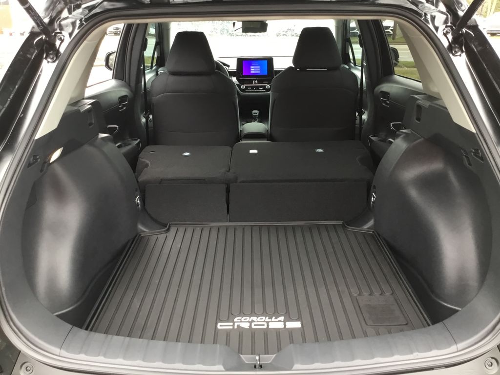 Thumbnail: 2026 Toyota Corolla Cross - 17