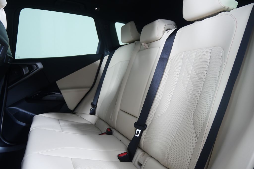 Thumbnail: 2026 BMW X3 - 16