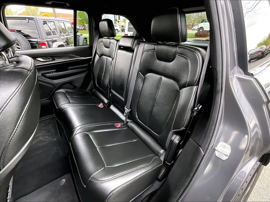 2024 Jeep Grand Cherokee — photo 14