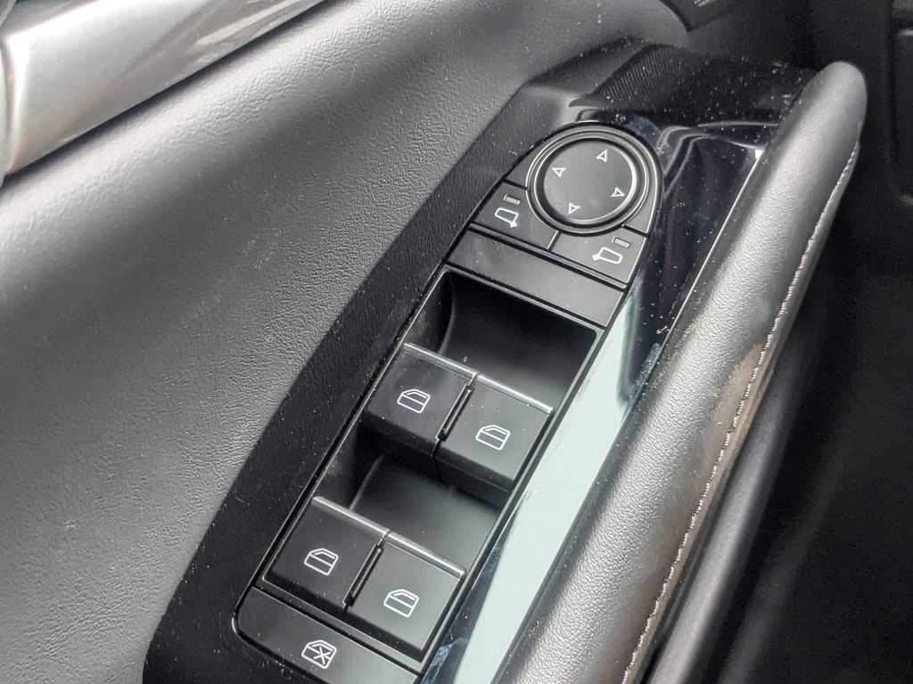 2026 Mazda Mazda3 Hatchback 2.5 S Select Sport