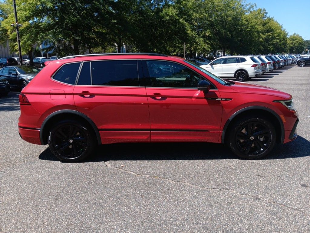 2024 Volkswagen Tiguan 2.0T SE R-Line Black 6