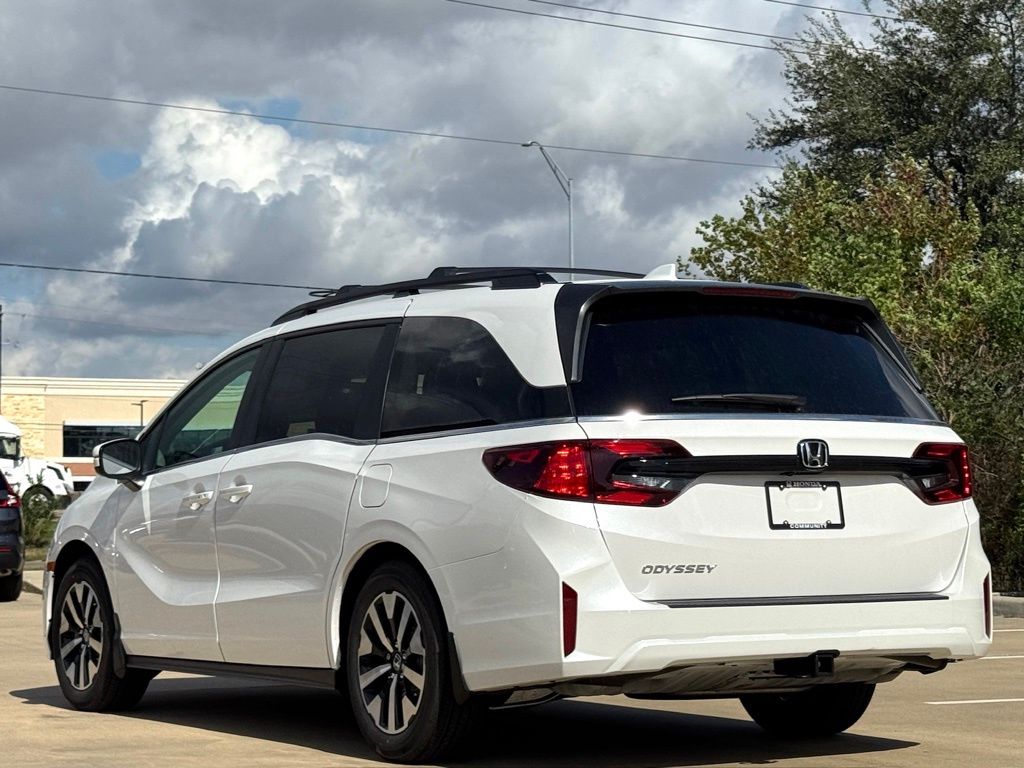 2026 Honda Odyssey EX-L White at Community Honda