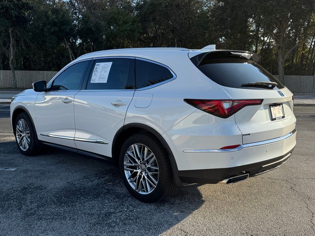 2023 Acura MDX SH-AWD Advance photo 4
