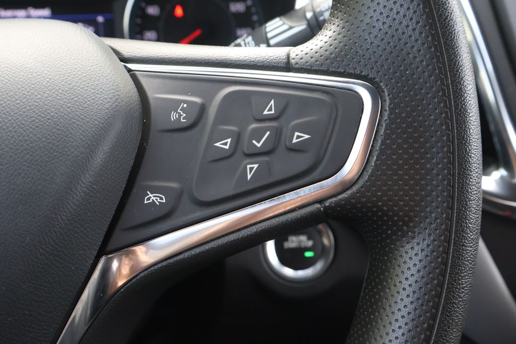 Thumbnail: 2024 Chevrolet Equinox - 31