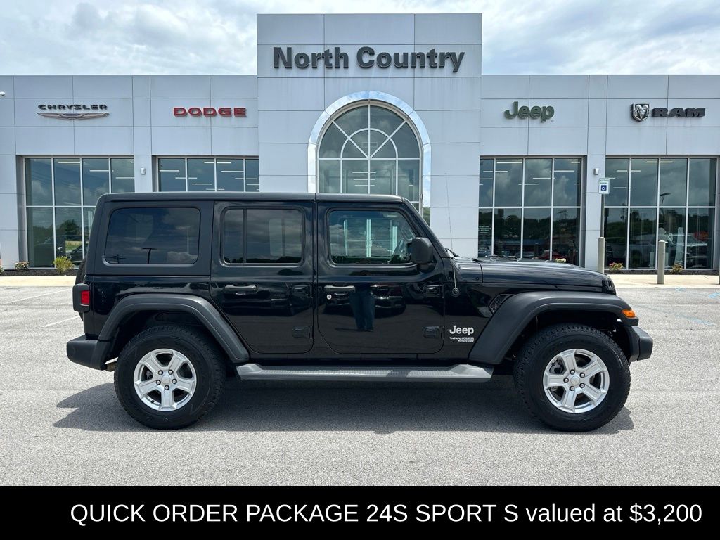 Black Clearcoat 2020 Jeep Wrangler SUV / Crossover Four-Wheel Drive 8-Speed Automatic