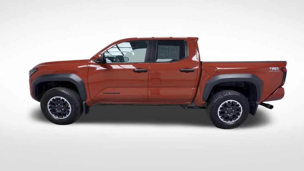 Used 2025 Toyota Tacoma Truck