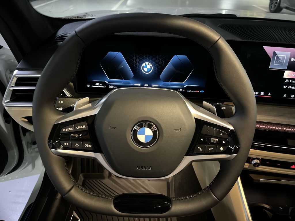 Thumbnail: 2025 BMW 3 Series - 14