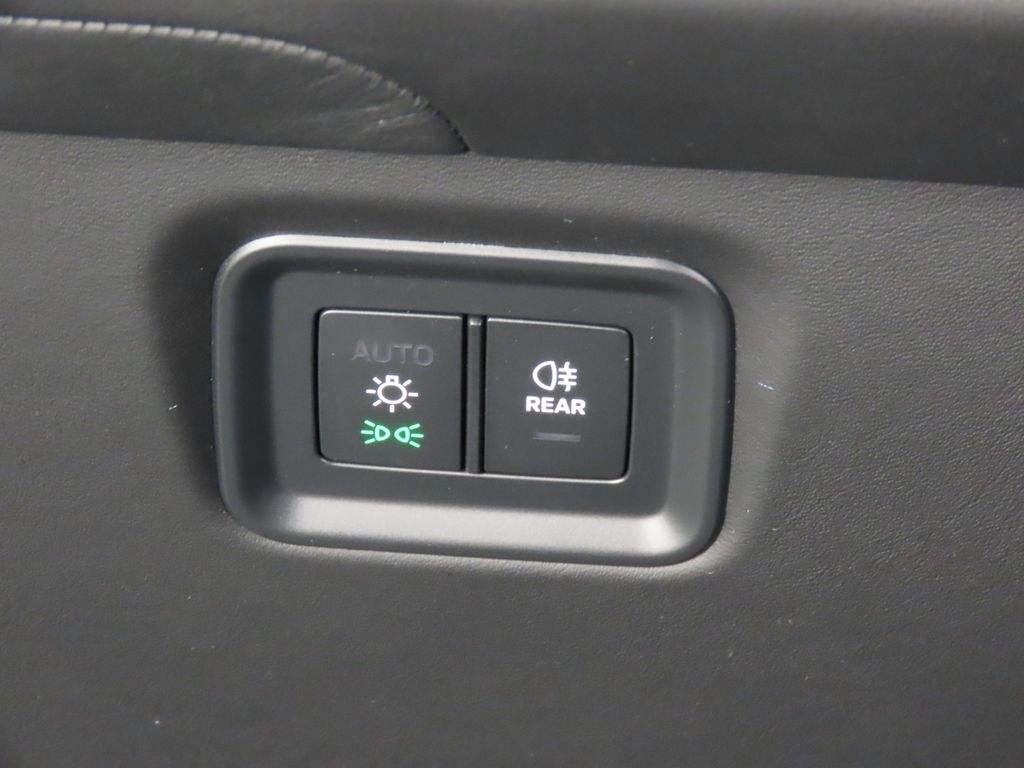 Thumbnail: 2026 Porsche  - 24