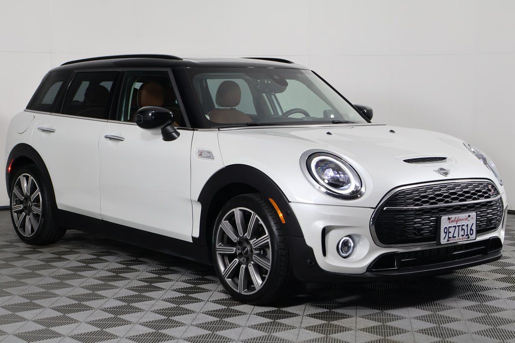 Thumbnail: 2023 MINI Cooper Clubman - 3