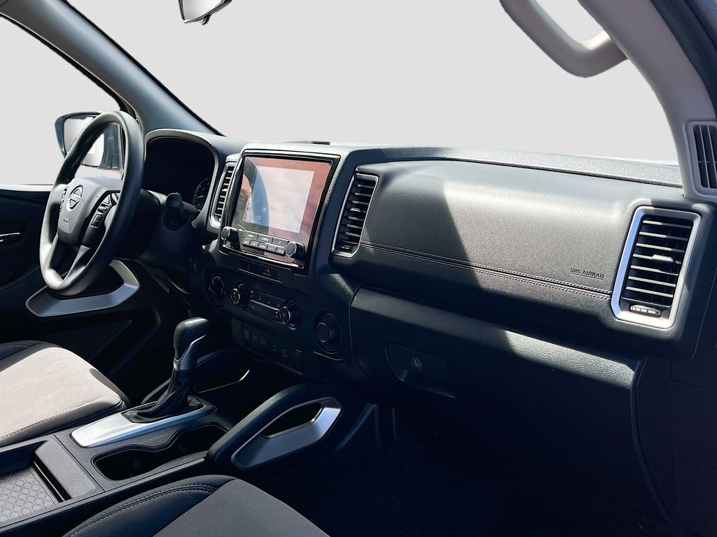 Used 2022 Gray Nissan SV image 25
